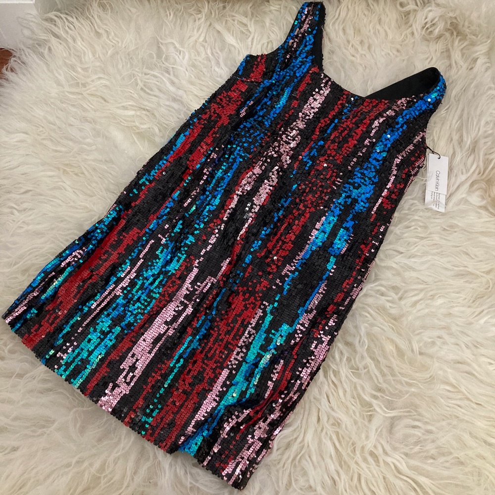 CALVIN KLEIN SEQUINED METALLIC SHIFT DRESS - Picture 4 of 9